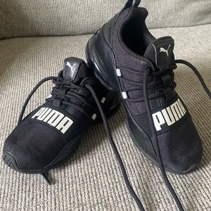 Sneakers boys size 13 PUMA